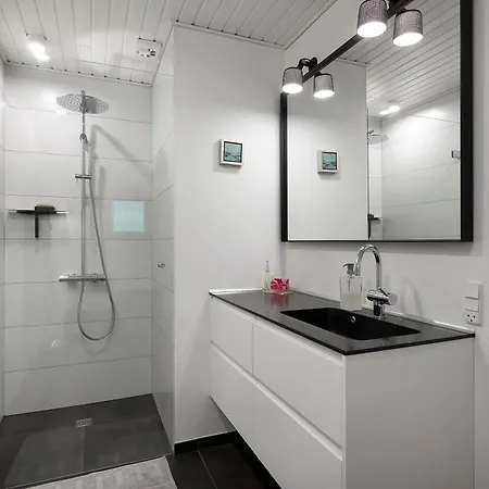 Lovely For 6 People In *