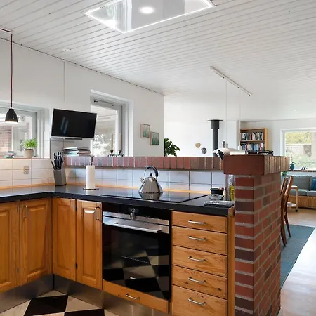 Lovely For 6 People In Ebeltoft